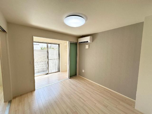 ルナフォーリア105号室 リビング