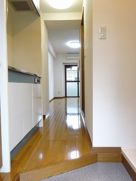 サンテミリオン西国分寺 玄関