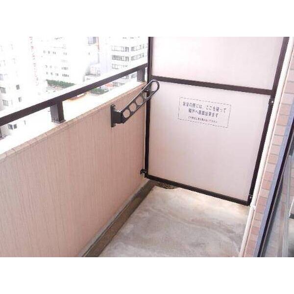 ロリエタワー川崎0802号室 同建物別部屋の参考画像