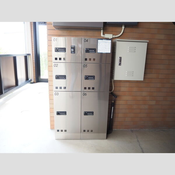 カーサ・デラ・フェリシタ 宅配ボックス