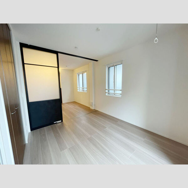 ルリアン綾瀬Ⅱ302号室 洋室