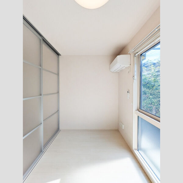 パーシモンⅢ105号室 洋室3.3帖