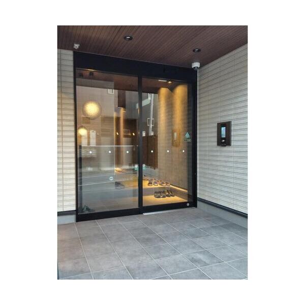 ヒンメルブラウ　野方301号室 エントランス