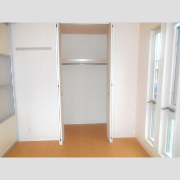 リンデンハイツ　Ⅱ クローゼット