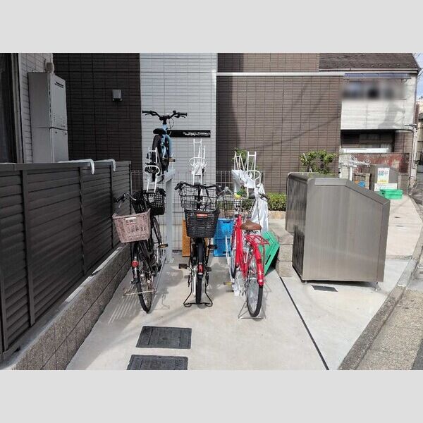 アヴァンス豊島　B 駐輪場