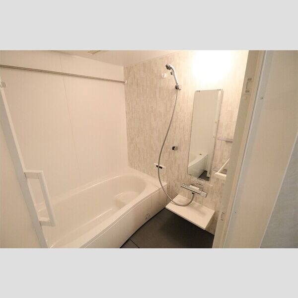 D-KISARIA　EⅠ305号室 浴室