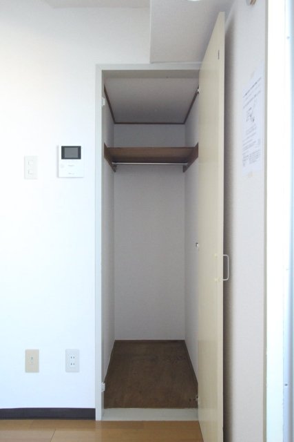 ハイツベルグ上池台6階 クローゼット