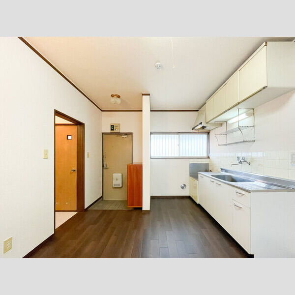 サンコーポ富士 DK8.0帖