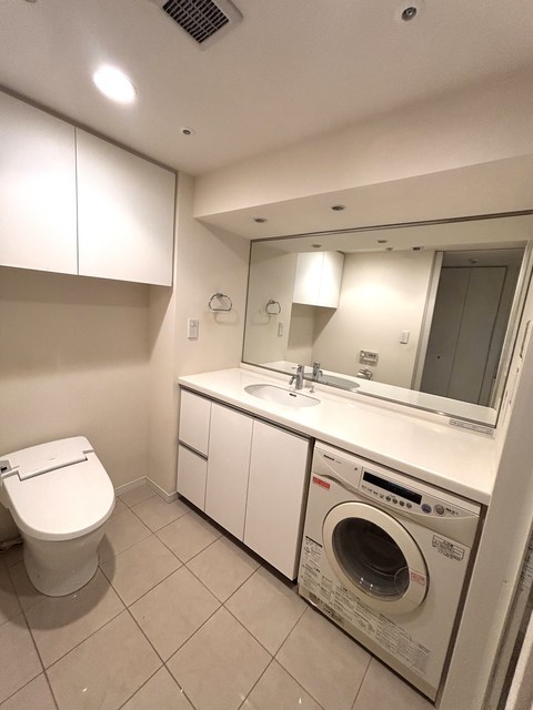 日本橋室町デュープレックスポーション 2025年11月撮影