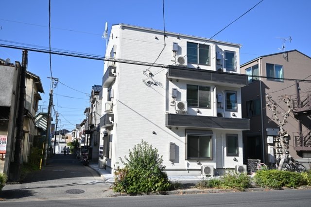 ＡＰＴ西新井3階 外観