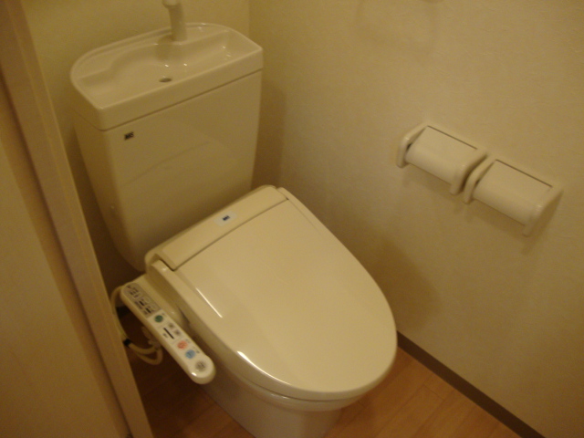 パールハイム鎌倉101号室 トイレ