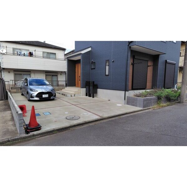 Maison　ARCH201号室 駐車場