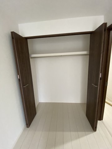 ベイルーム中山グランデ102号室 収納