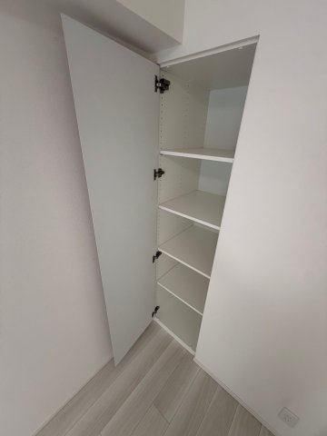 ガーラ・パークサイド亀戸2階 収納