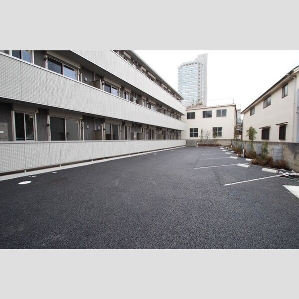 ルミエール205号室 敷地内駐車場(空き要確認)