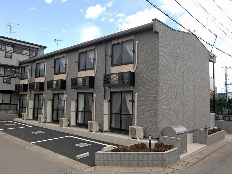 レオパレスミヤマハウス武蔵嵐山の外観画像