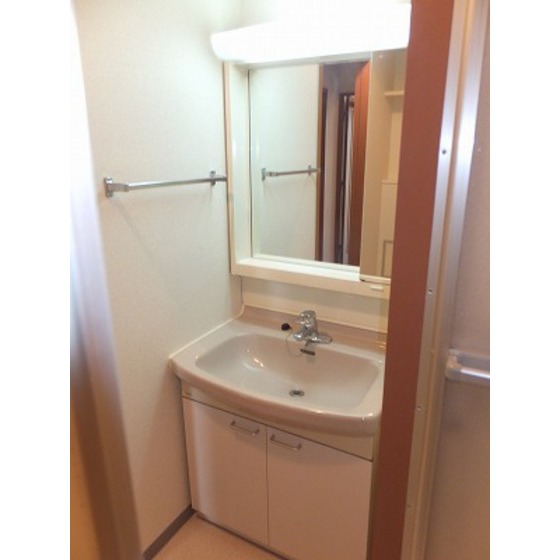 エコタワーバオバブ 独立洗面台