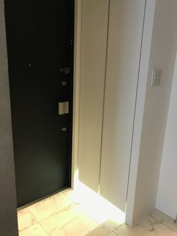 プライムアーバン麻布十番Ⅱ803号室 玄関