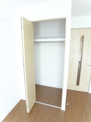 リブリ・YAMATO1階 収納