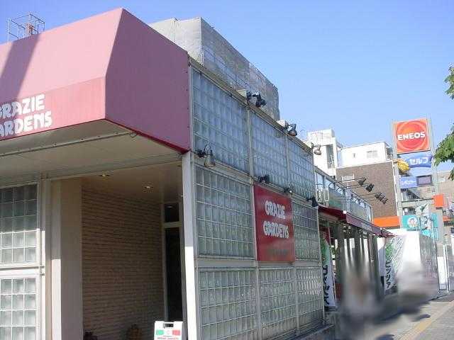 SEIMO PALACE Ⅰ グラッチェガーデンズ（ファミレス）まで5ｍ