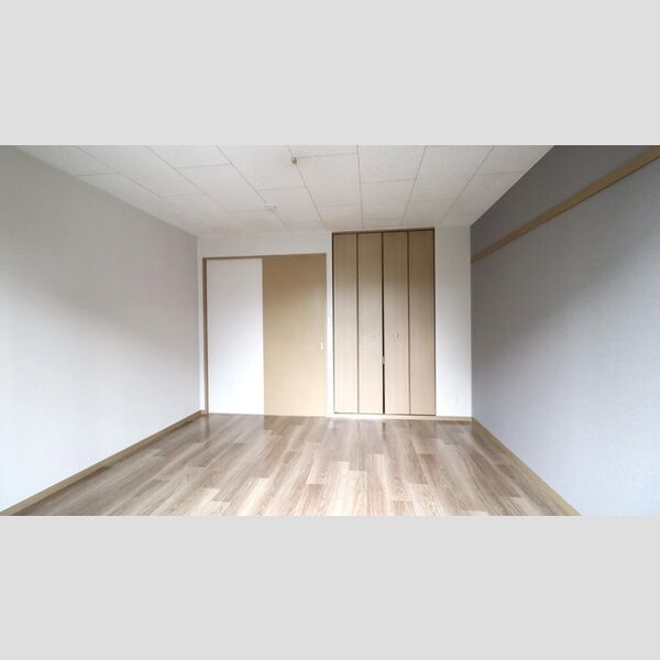 毛呂山ヒルズ ★洋室8帖★