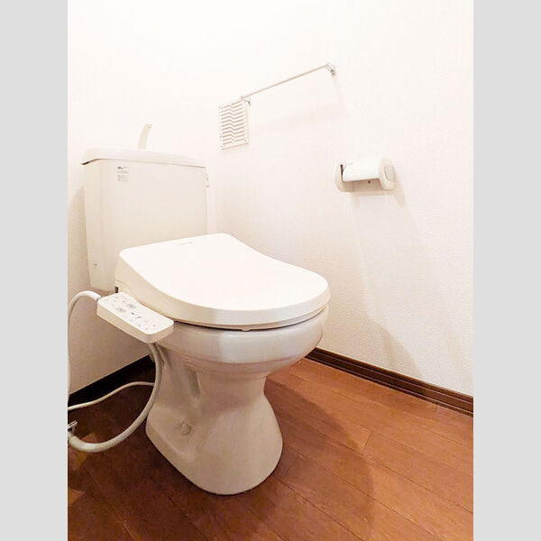 ア・ラ・モード ミシマ トイレ