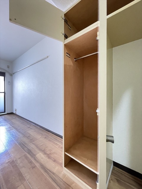 スカイコート鶴見 収納