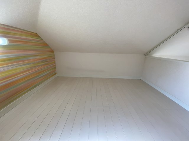 ユナイト末吉モンタルチーノ 内観