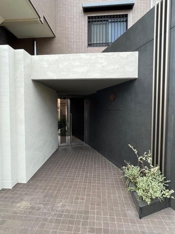 Belleviage Maenocho2階 エントランス