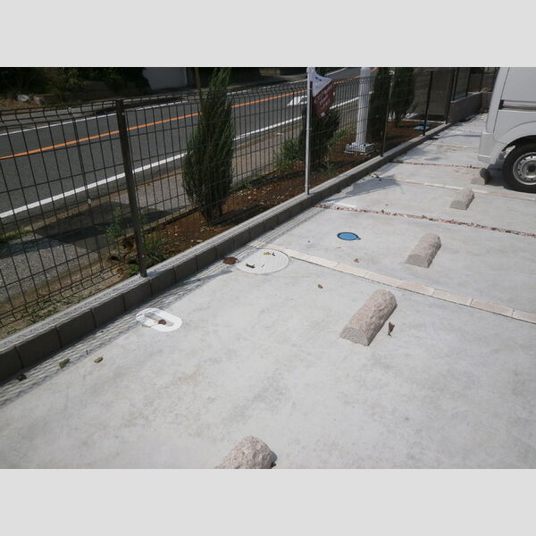 グランヒル 駐車場