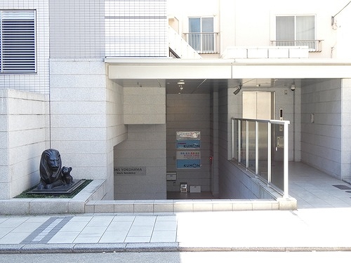 ライオンズ横濱マークレジデンス10階 エントランス