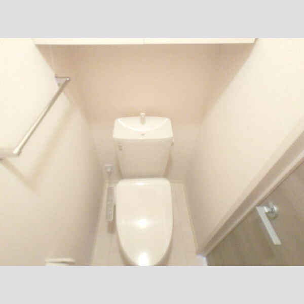 レジデンス・トロワ102号室 温水洗浄暖房便座