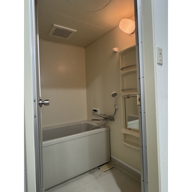 サン・ファミーユ5階 内観