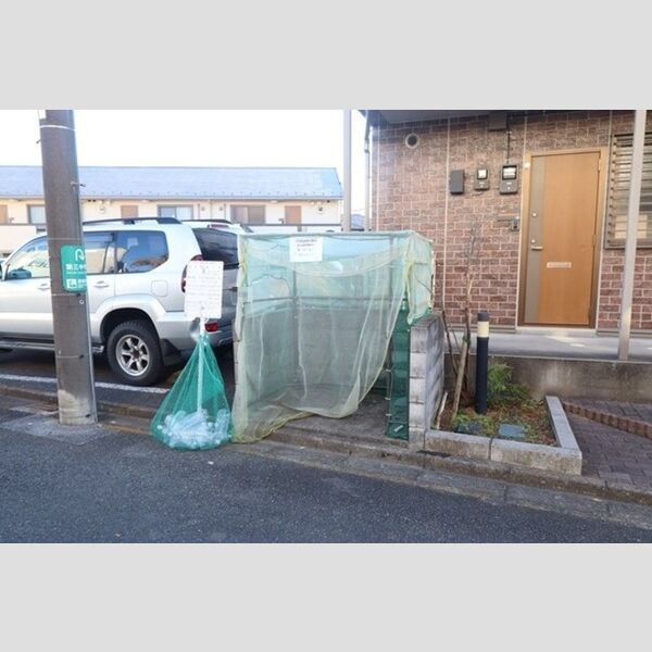 コモド八ヶ崎　A・BA201号室 ゴミ置き場