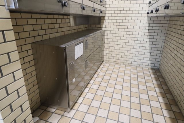 エヴェナール二子新地9階 宅配BOX