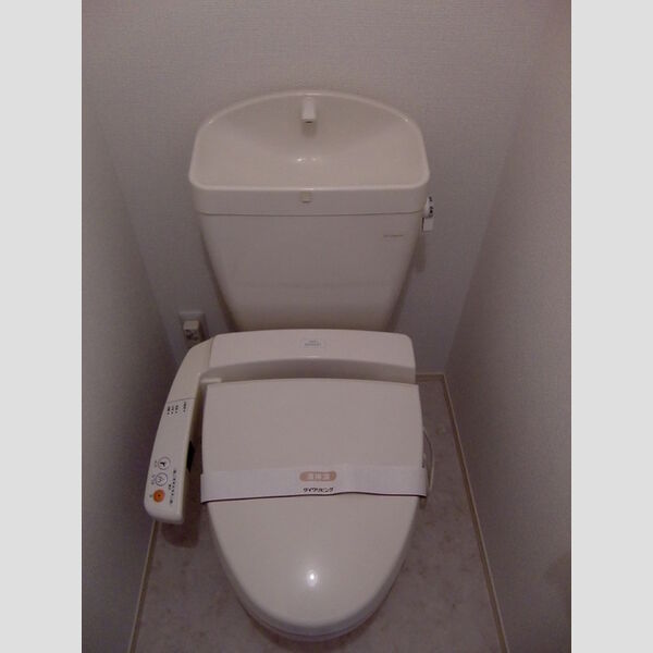 コンフォール　ヴァンテ　A棟　A102号室 同建物別部屋の参考画像