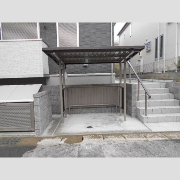 アークフォレスト 駐輪場