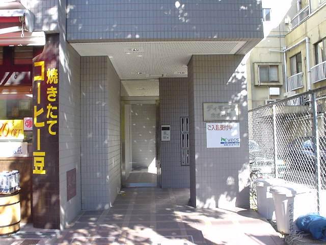 ディモーラあざみ野 エントランス