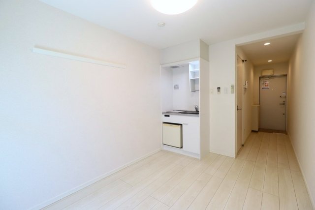プロスペール神大前1階 部屋その他