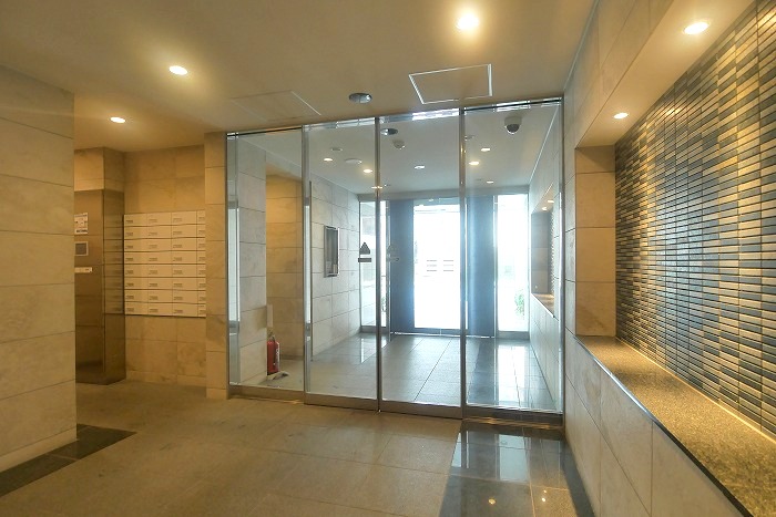 マキシヴ鶴見8階 外観