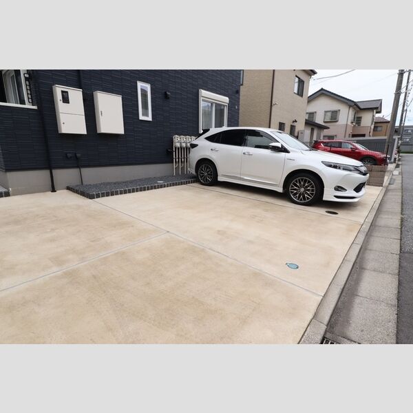 DCR村上南 駐車場