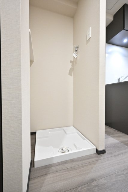 ＧＲＡＮＳＩＴＥ　ＮＡＫＡＭＥＧＵＲＯ3階 室内洗濯機置場