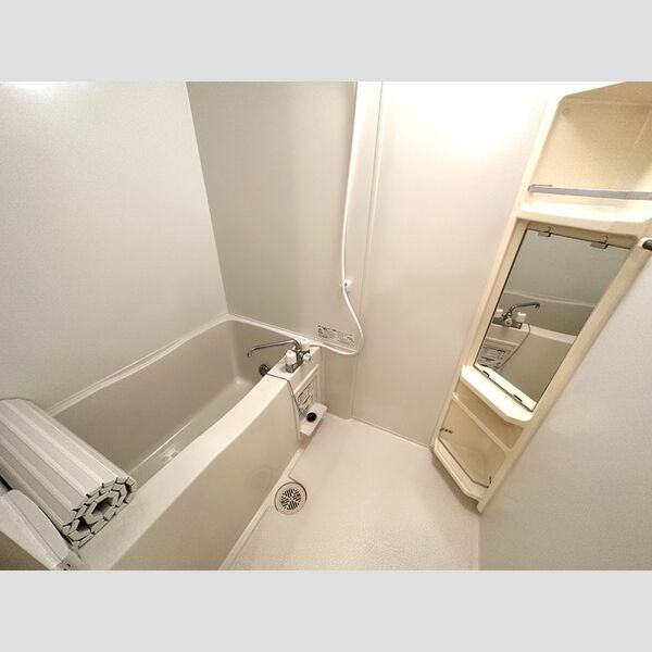 メゾン義101号室 浴室