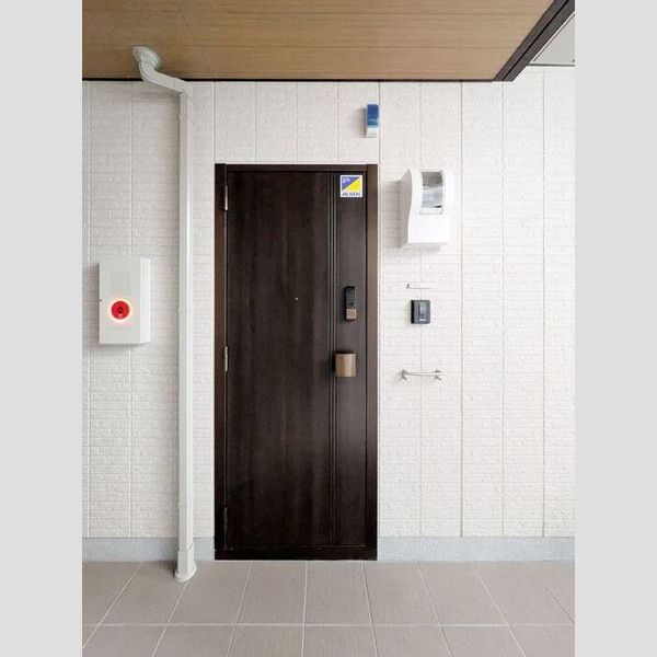D-ROOM星川 玄関ドア