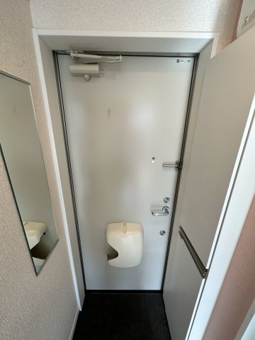 ユナイト能見台ハリマオ201号室 玄関