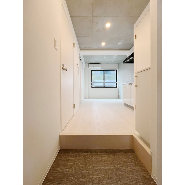 ファーヴァルハネダ　ウエスト 内観