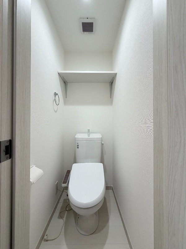 マーレ練馬高野台2階 トイレ