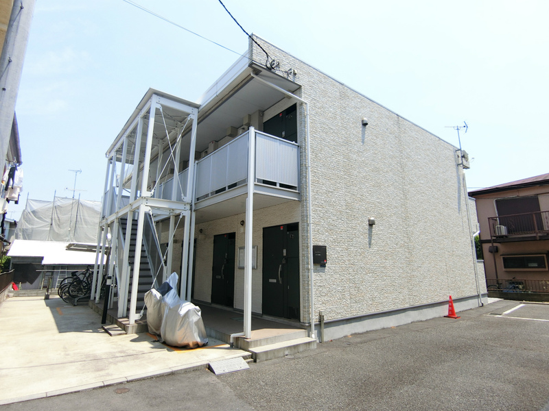 リブリ・Collina2階 外観
