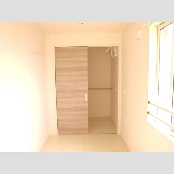 カサブランカ武蔵浦和203号室 同建物別部屋の参考画像