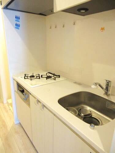 ライオンズ東京三ノ輪ミレス キッチン　※内装前